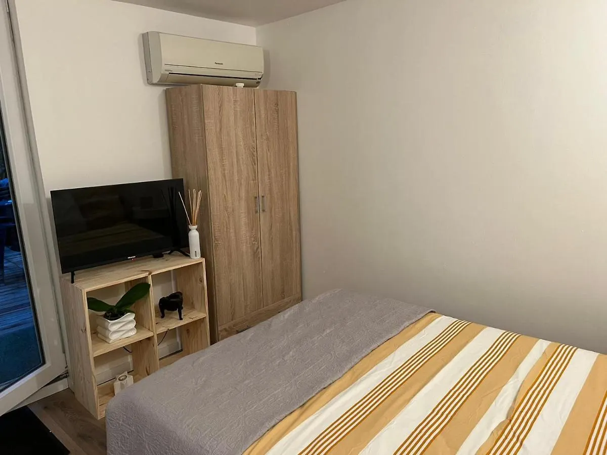 Apartment Abrilove Castres